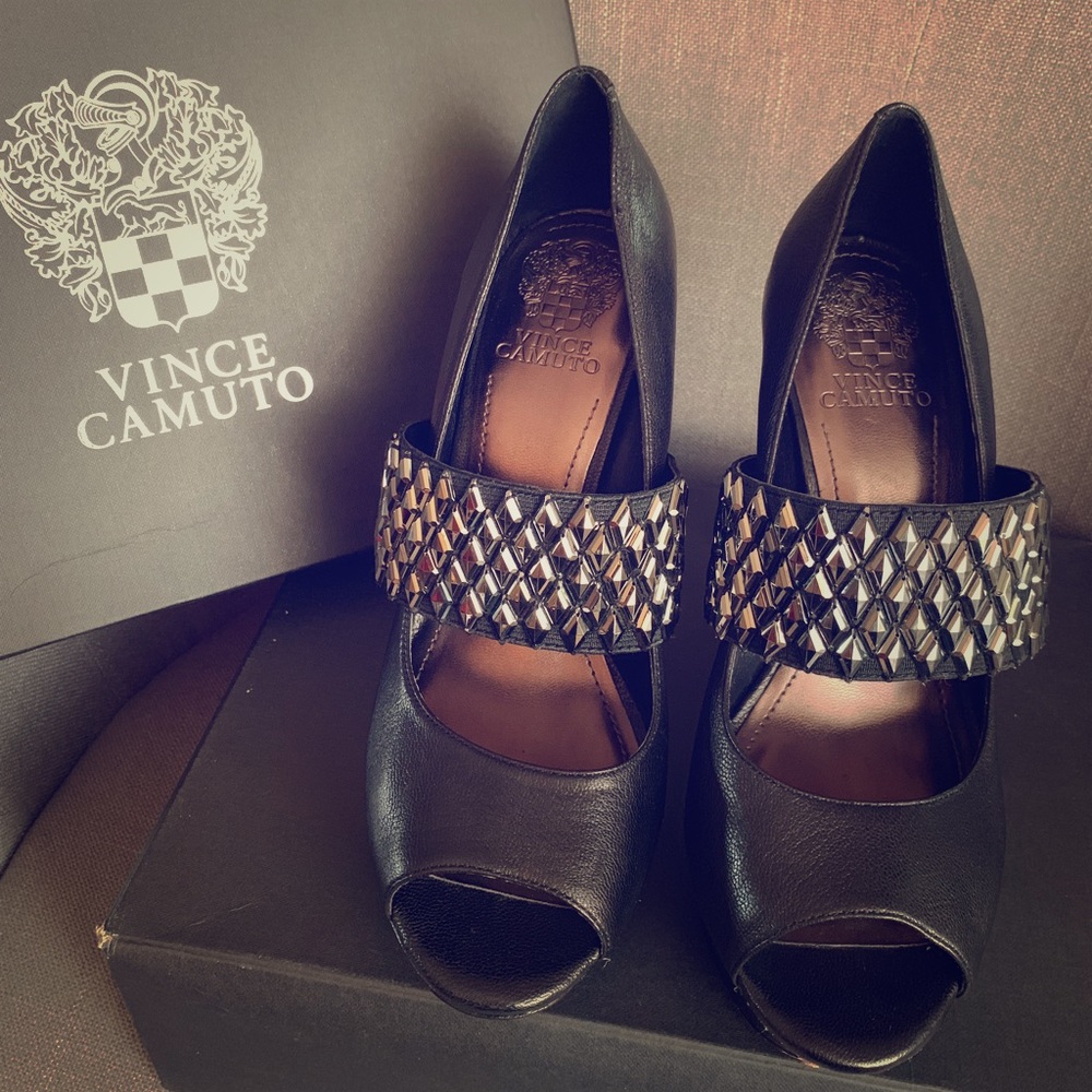 Vince Camuto Biscane Peep Toe Leather Pumps